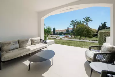 Ground Floor Apartment in Nueva Andalucía