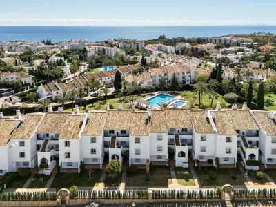 Ground Floor Apartment in Nueva Andalucía