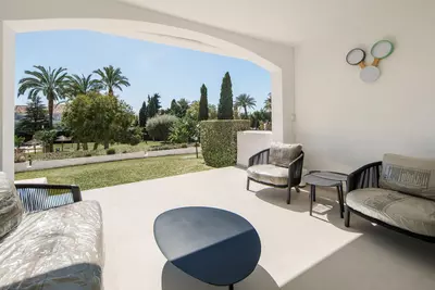 Ground Floor Apartment in Nueva Andalucía