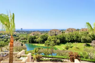 Middle Floor Apartment in Elviria
