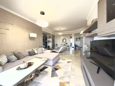 Middle Floor Apartment in Elviria