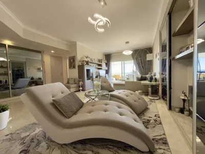 Middle Floor Apartment in Elviria