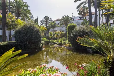 Middle Floor Apartment in Puerto Banús