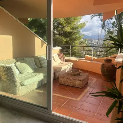 Middle Floor Apartment in Marbella