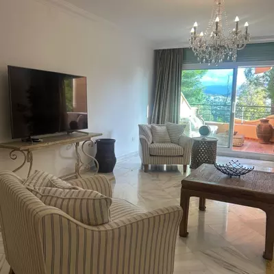 Middle Floor Apartment in Marbella