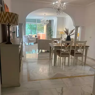Middle Floor Apartment in Marbella