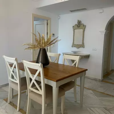 Middle Floor Apartment in Marbella