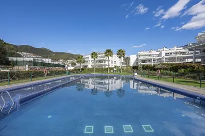 Middle Floor Apartment in Benahavís