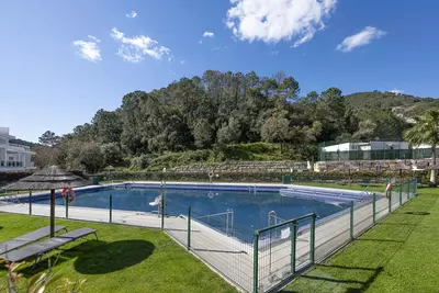 Middle Floor Apartment in Benahavís