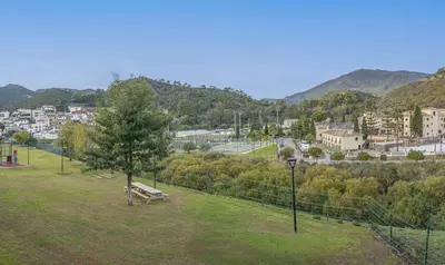 Middle Floor Apartment in Benahavís