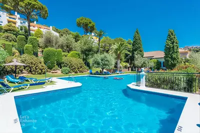 Middle Floor Apartment in Benahavís
