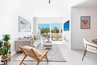 Middle Floor Apartment in Benahavís