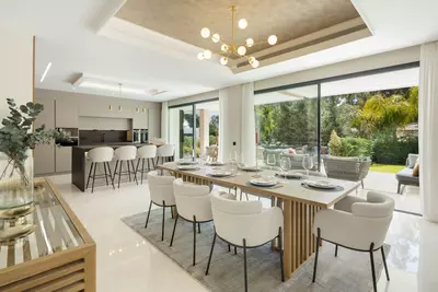 Detached Villa in Nueva Andalucía