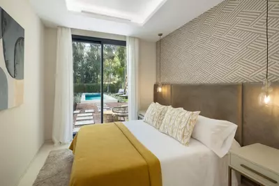 Detached Villa in Nueva Andalucía