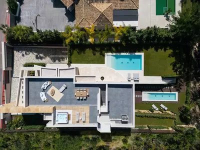 Detached Villa in Nueva Andalucía