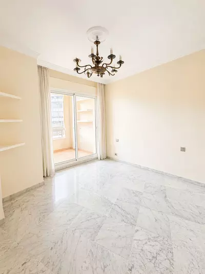 Middle Floor Apartment in Marbella