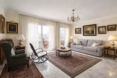 Middle Floor Apartment in Marbella