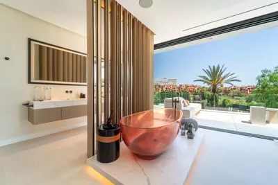 Detached Villa in Los Monteros