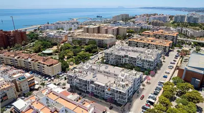 Middle Floor Apartment in Estepona