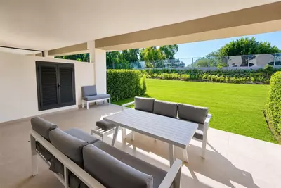 Ground Floor Apartment in Casares Playa