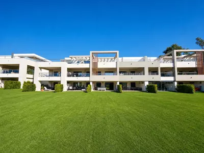 Ground Floor Apartment in Casares Playa