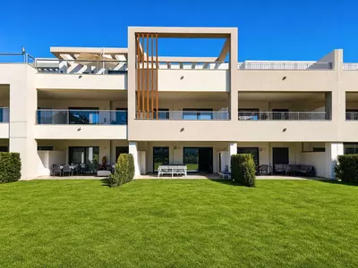 Ground Floor Apartment in Casares Playa