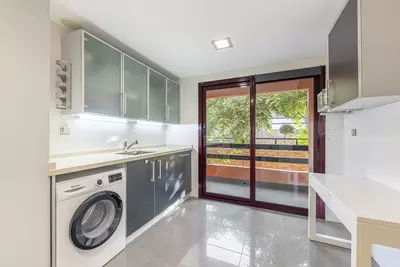 Middle Floor Apartment in Casares Playa