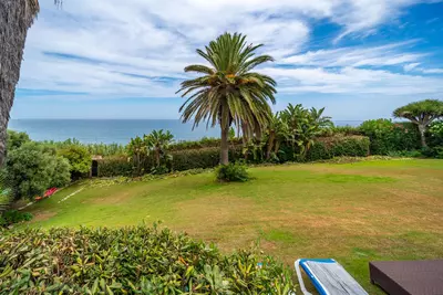 Detached Villa in Estepona