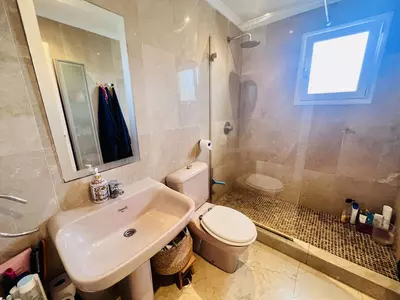 Townhouse in El Paraiso