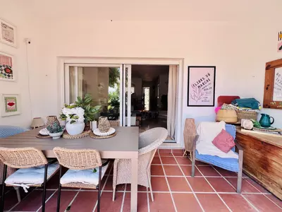 Townhouse in El Paraiso