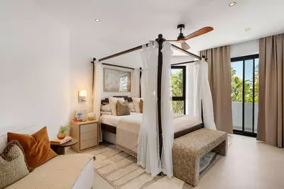 Detached Villa in Bel Air