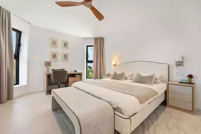 Detached Villa in Bel Air
