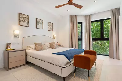 Detached Villa in Bel Air