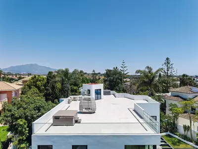 Detached Villa in Bel Air