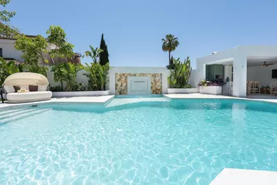 Detached Villa in Bel Air