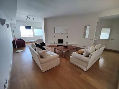 Middle Floor Apartment in Puerto Banús