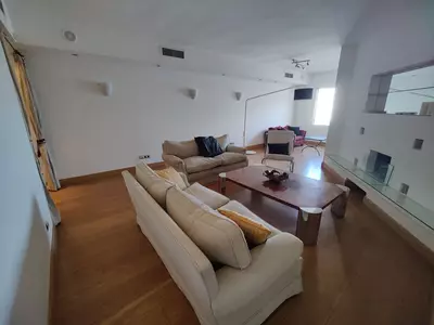 Middle Floor Apartment in Puerto Banús