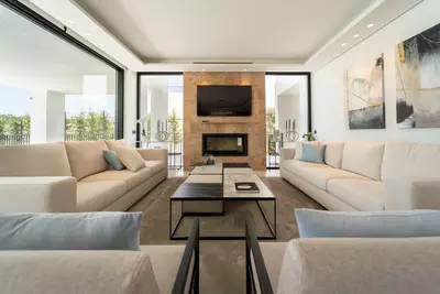 Detached Villa in Nueva Andalucía