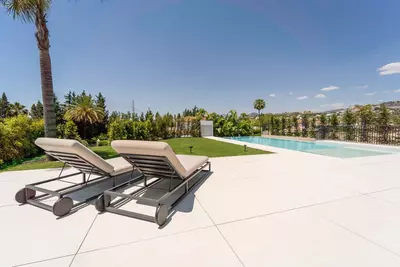 Detached Villa in Nueva Andalucía