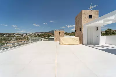 Detached Villa in Nueva Andalucía