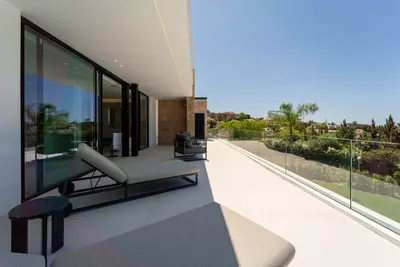 Detached Villa in Nueva Andalucía