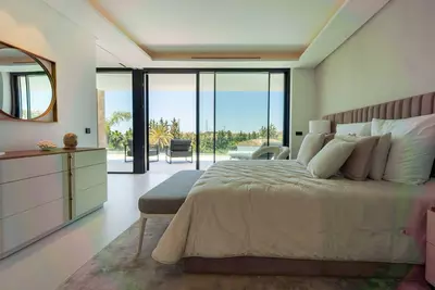 Detached Villa in Nueva Andalucía