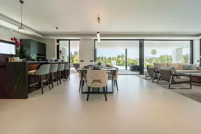 Detached Villa in Nueva Andalucía