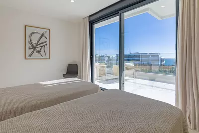 Middle Floor Apartment in Casares Playa
