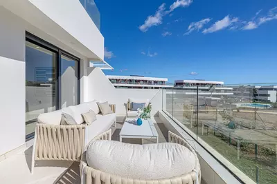 Middle Floor Apartment in Casares Playa