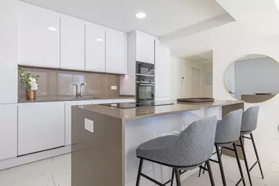 Middle Floor Apartment in Casares Playa