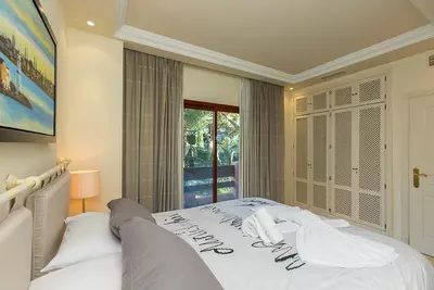 Middle Floor Apartment in Elviria