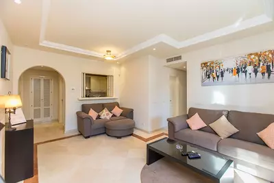 Middle Floor Apartment in Elviria