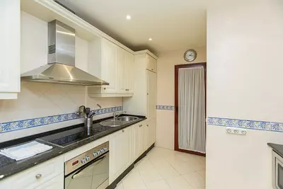 Middle Floor Apartment in Elviria