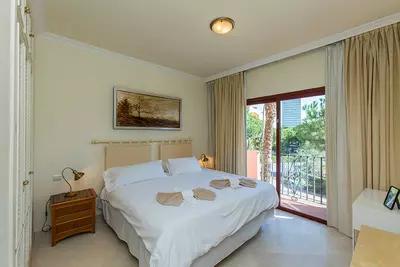 Middle Floor Apartment in Elviria